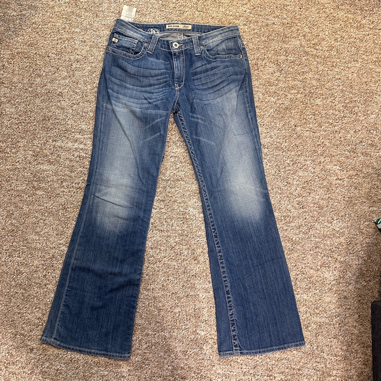 Vintage NWT Women's BIG STAR "Maddie" BUCKLE Boot Jeans in size 32R Y2K