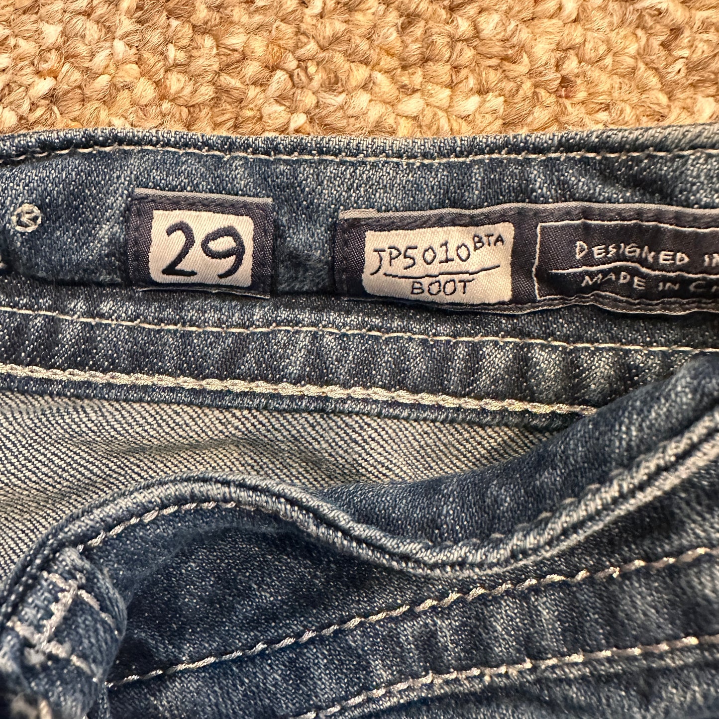 Y2K Womens 29 Miss Me JP5010 Boot Cut Angel Wing Bling Jewels Blue Jeans