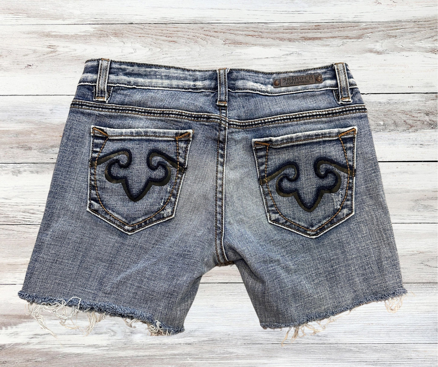 Y2K Rerock For Express Jean Raw Hem 90s Cut Off Shorts Womens light Wash Sz 2