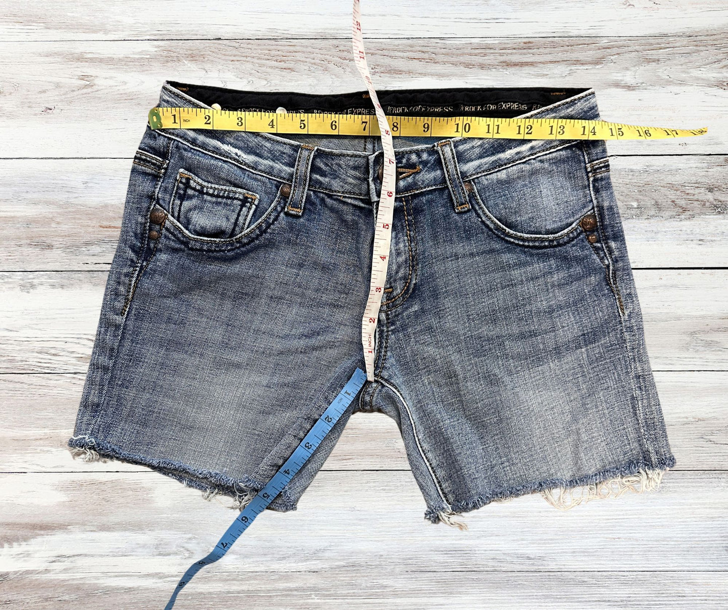 Y2K Rerock For Express Jean Raw Hem 90s Cut Off Shorts Womens light Wash Sz 2