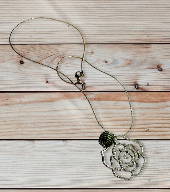 Handcrafted Aromatherapy Rose Necklace