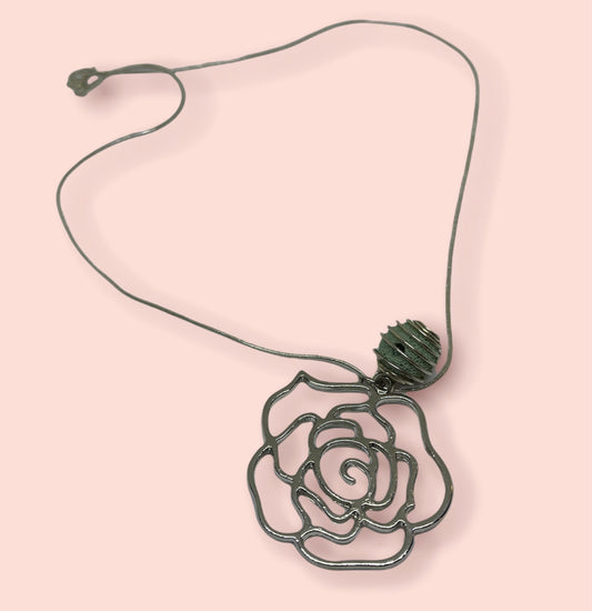 Handcrafted Aromatherapy Rose Necklace